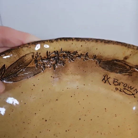 Studio art pottery bowl - Picture 2 of 8